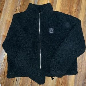 Ivory Ella Cropped Sherpa Jacket // Size Extra Large // Black
